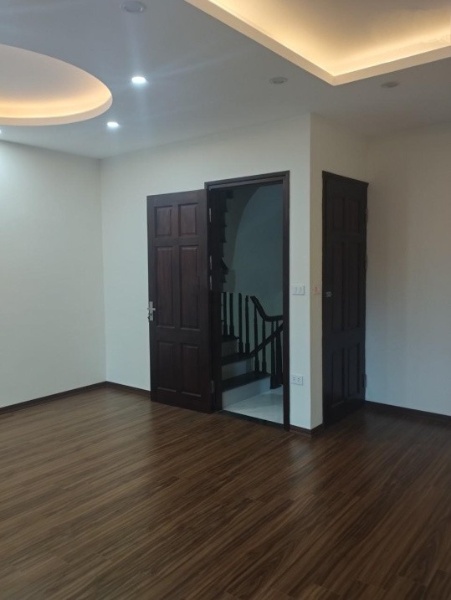 Bán nhà đẹp 4 tầng ô tô đỗ cửa tại  Di Trạch, Hoài Đức, Hà Nội